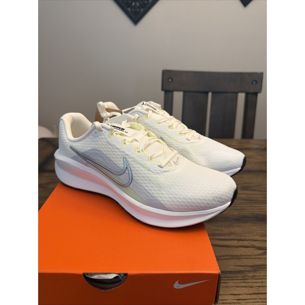 Sz 9 Nike Wmns Downshifter 13 Sail Metallic Silver Women Road Running FD6476